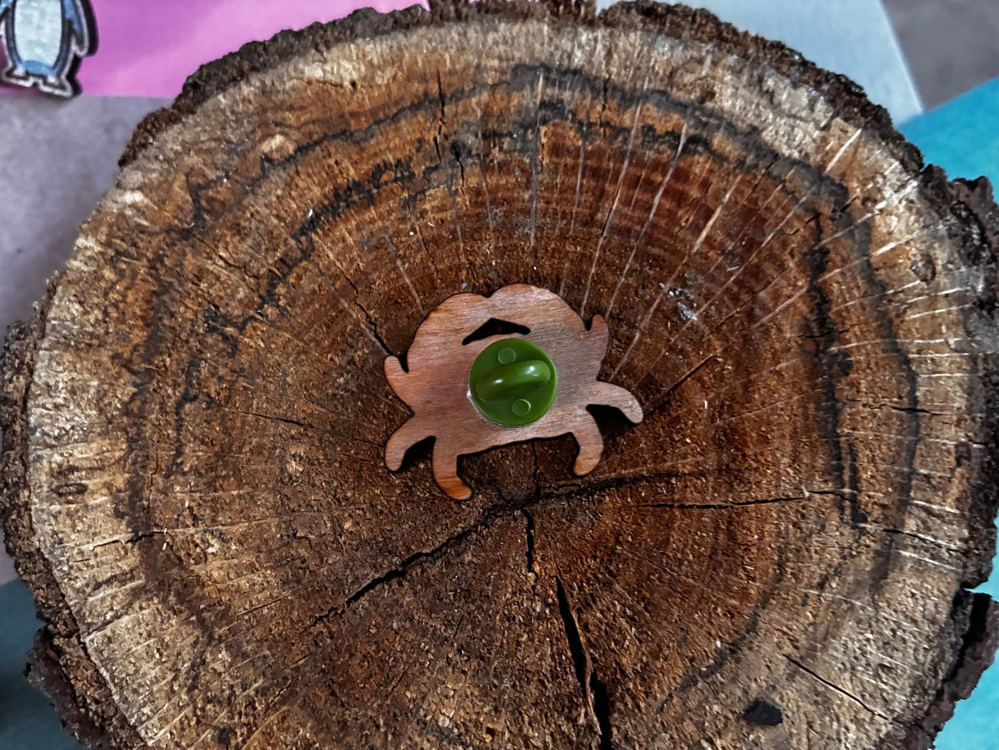 Hand-Painted Wooden Crab Pin for Backpacks & Tote Bags