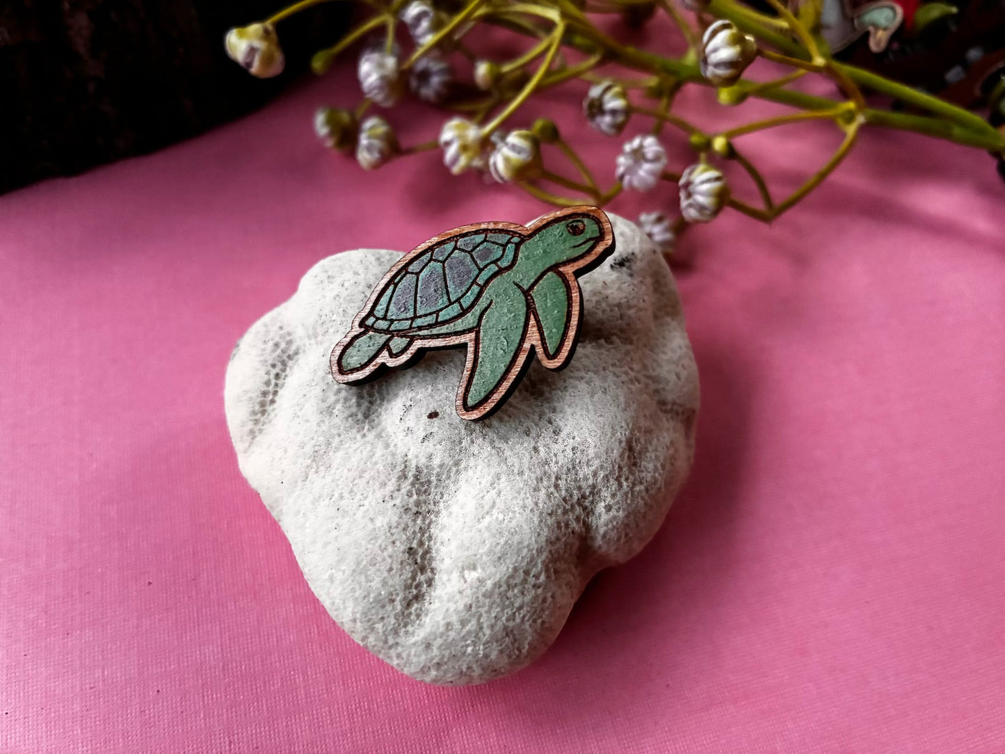Wooden Sea Turtle Pin