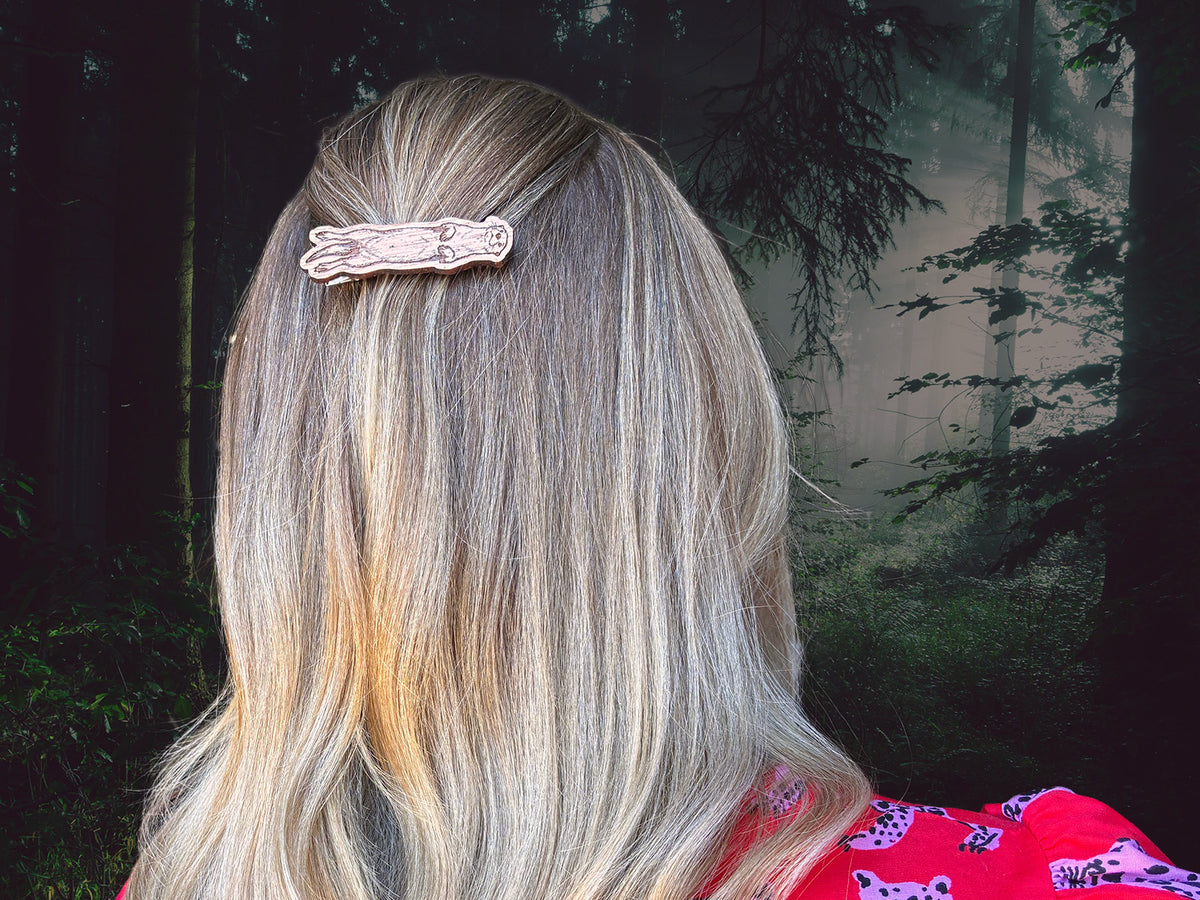 Otter Hair Clip